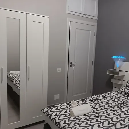 Dulce Luna Nocleg ze śniadaniem 3*